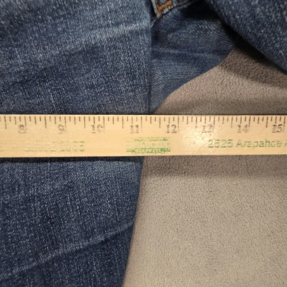 Levis important sizing